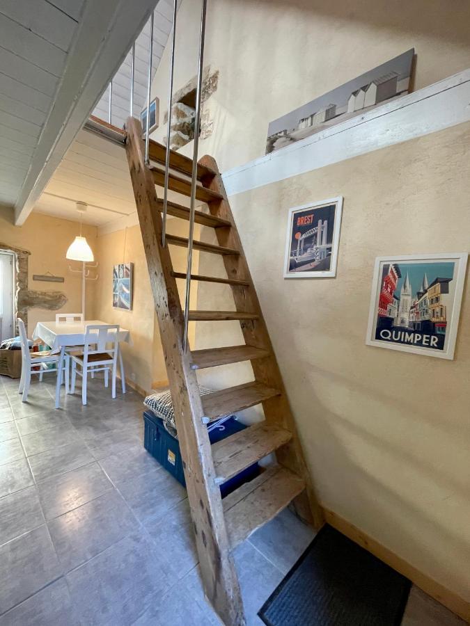 Authentique Penty Au Coeur Du Bourg Apartman Roscanvel Kültér fotó